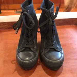 Wedge heeled sneakers